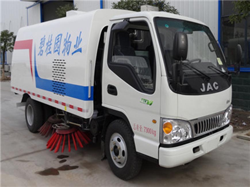 江淮掃路車(chē)