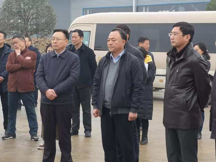隨州市委、市人大代表團(tuán)蒞臨程力集團(tuán)商用車產(chǎn)業(yè)園視察